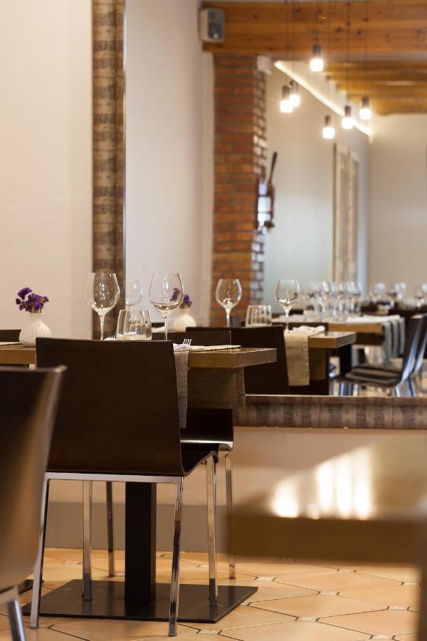 Hostal Restaurant Roma Cubells Luaran gambar